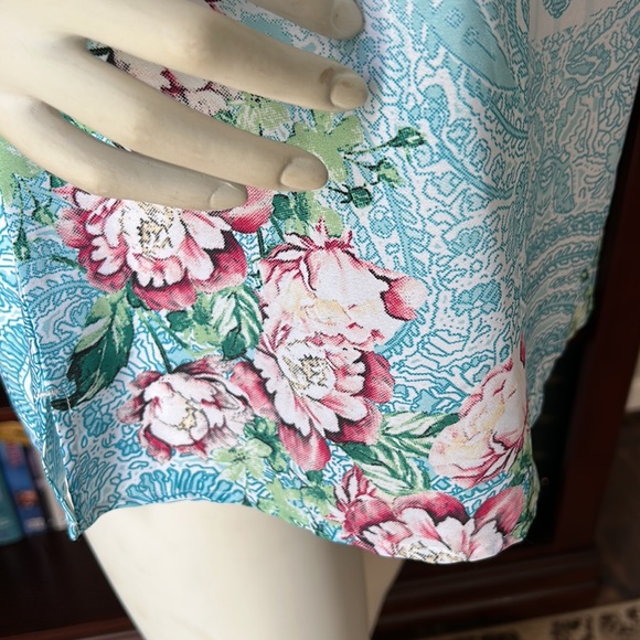 NWT Chicos 3/4 sleeve top - Picture 3 of 7